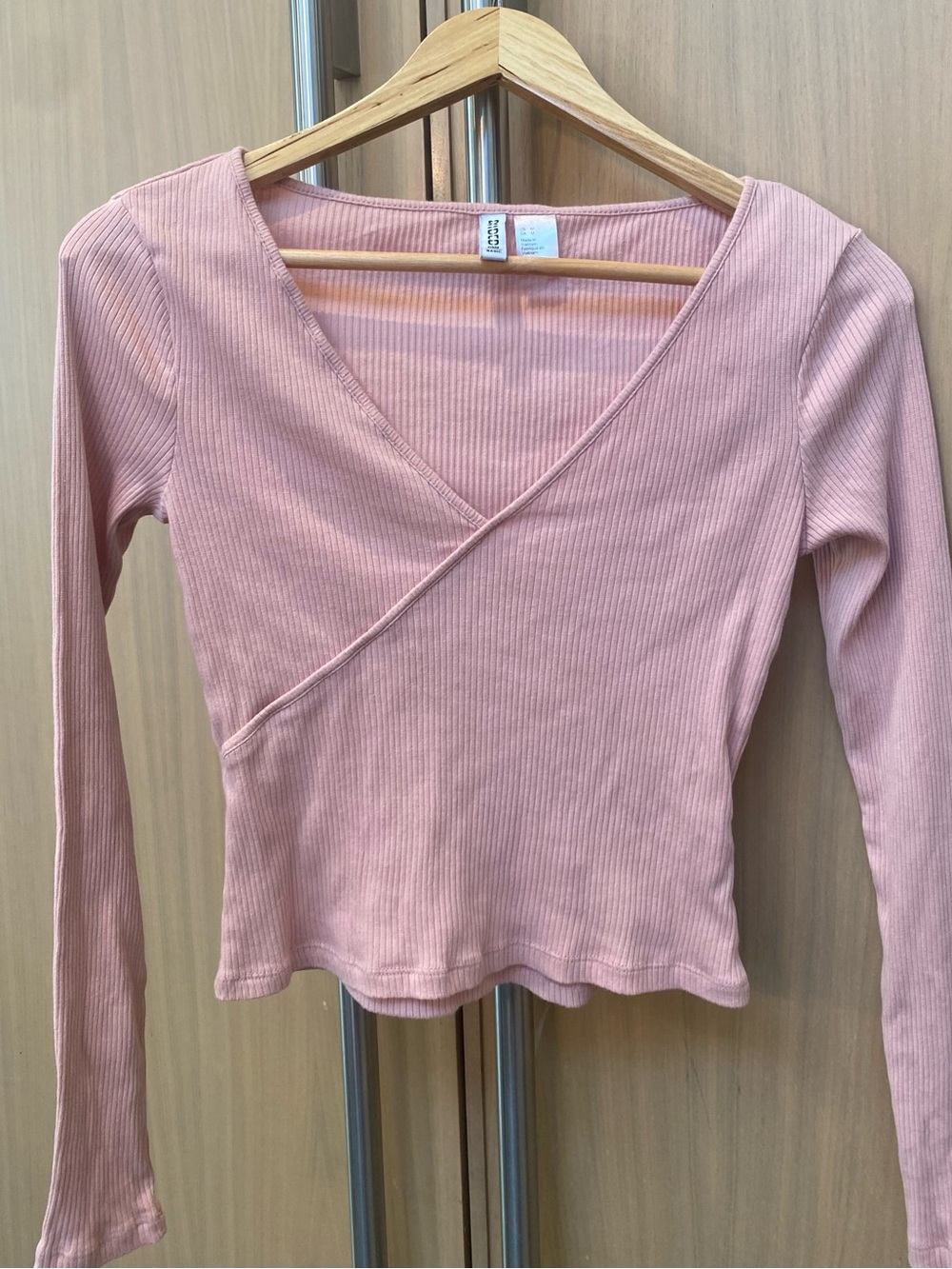H&M Dusty Rose Ribbed Wrap-Front Long Sleeve Top